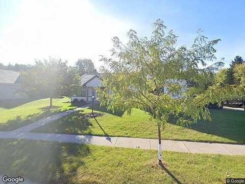 Shady, OCONOMOWOC, WI 53066