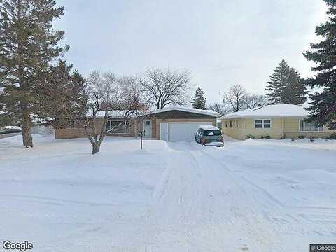 8Th, MOORHEAD, MN 56560