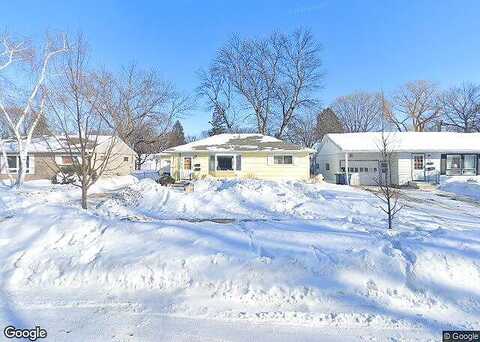 15Th, MOORHEAD, MN 56560