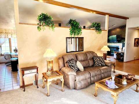 Sharp, REESEVILLE, WI 53579