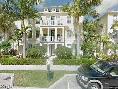 Murcia Dr, Jupiter, FL 33458