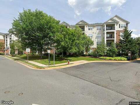 Centre Park Circle, Herndon, VA 20171
