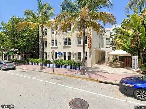 Collins Ave, Miami Beach, FL 33139