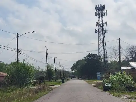 Clover, HOUSTON, TX 77033