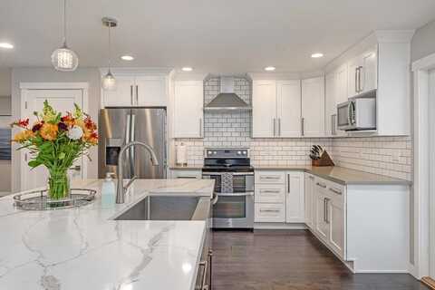 364Th, AUBURN, WA 98001