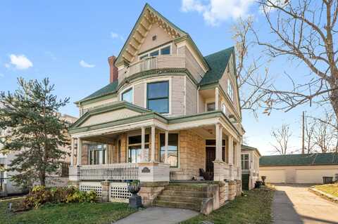 Laurel, MINNEAPOLIS, MN 55405