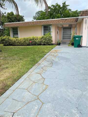 68Th, TAMARAC, FL 33321