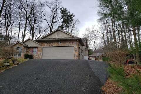Comanche, AUBURN, PA 17922