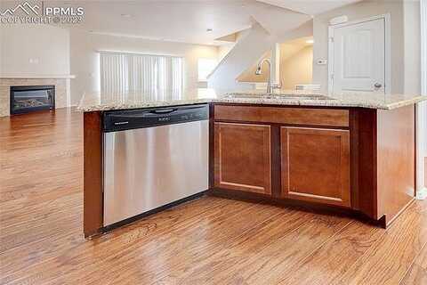 Susie, COLORADO SPRINGS, CO 80917