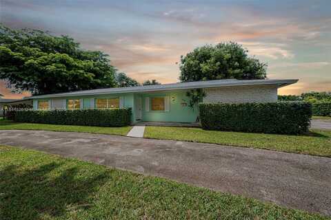 10480 SW 112th St, Miami, FL 33176