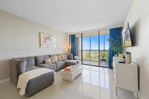 20335 W Country Club Dr, Aventura, FL 33180