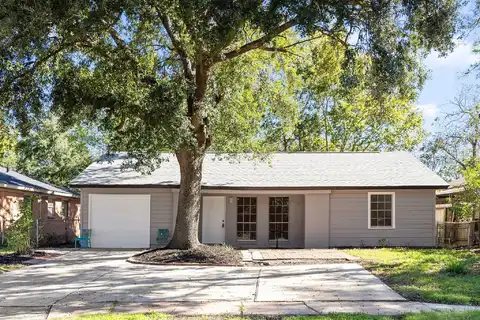 Segrest, HOUSTON, TX 77047
