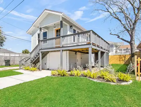 51St, GALVESTON, TX 77551