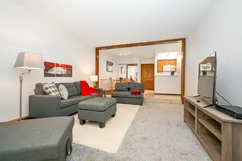 Vernon, MINNEAPOLIS, MN 55436