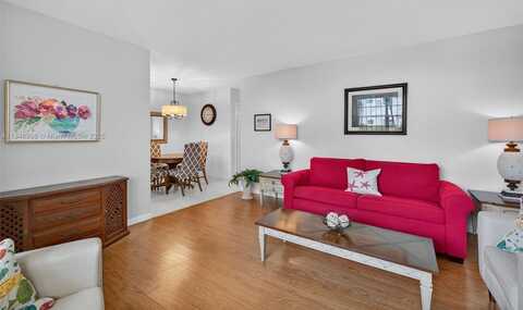 1355 NE 167th St, Miami, FL 33162