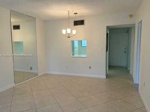 2815 NE 201st Ter, Aventura, FL 33180