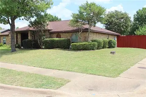 Ember Lee, GARLAND, TX 75040
