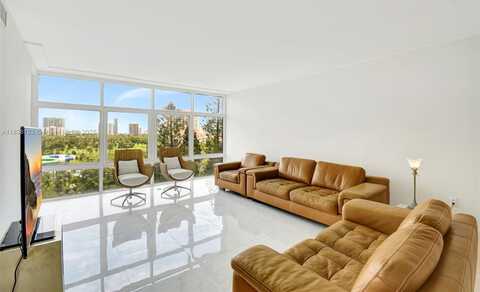 20100 W Country Club Dr, Aventura, FL 33180