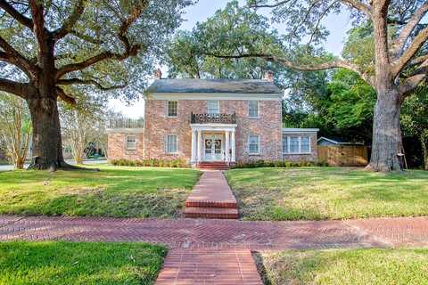 Long, BEAUMONT, TX 77702