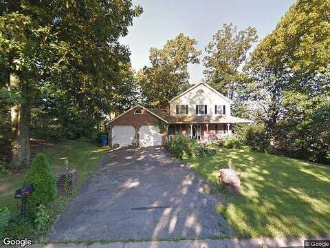 Oak Hills, HANOVER, PA 17331