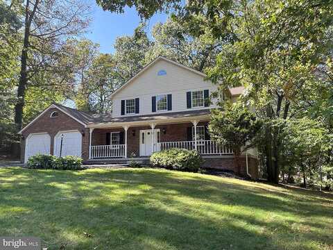Oak Hills, HANOVER, PA 17331