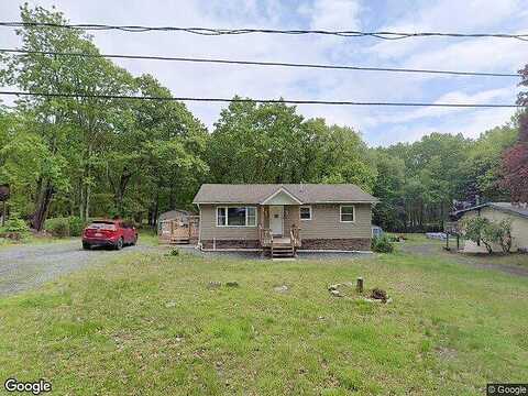 Bear, EAST STROUDSBURG, PA 18302