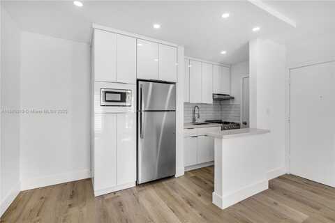 5991 SW 76th St, South Miami, FL 33143