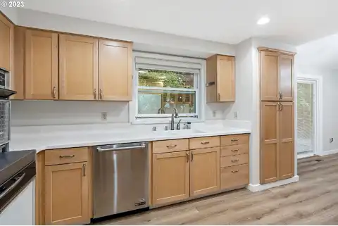 5Th, VANCOUVER, WA 98684