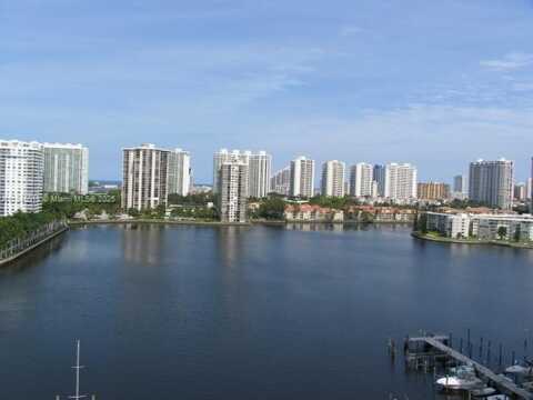 2780 NE 183 ST, Aventura, FL 33160