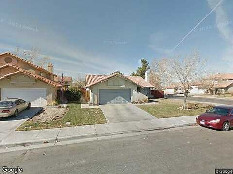 Royal, PALMDALE, CA 93552