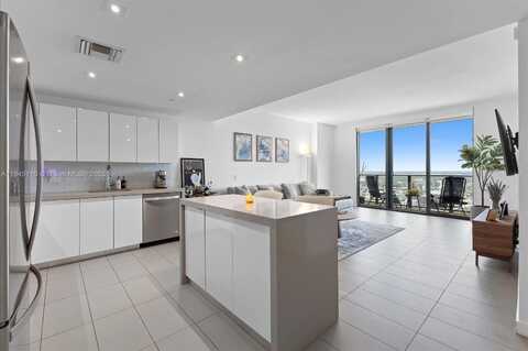 1600 NE 1st Ave, Miami, FL 33132
