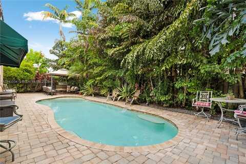 14691 SW 159th Ct, Miami, FL 33196