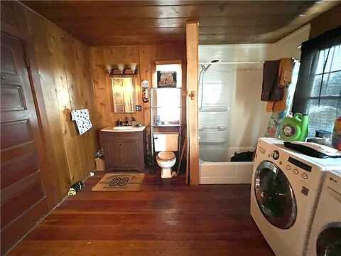 National, MARKLEYSBURG, PA 15459