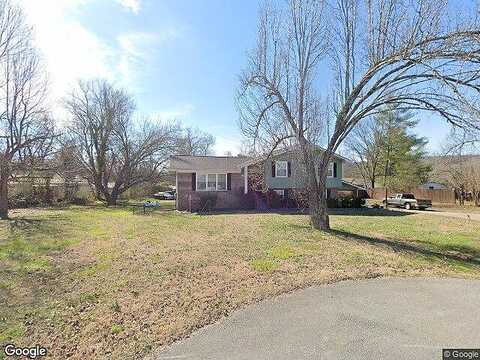 Wally, TRENTON, GA 30752