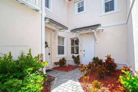153 SE 28th Pl, Homestead, FL 33033