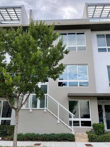 6650 Nw 104th Path, Doral, FL 33178