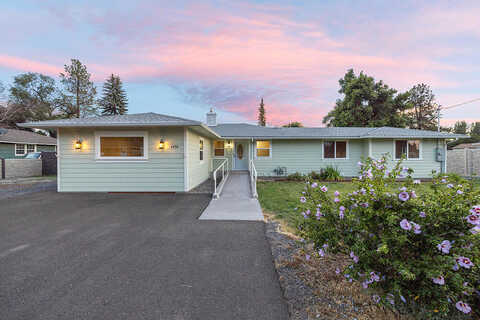 Laverne, KLAMATH FALLS, OR 97603