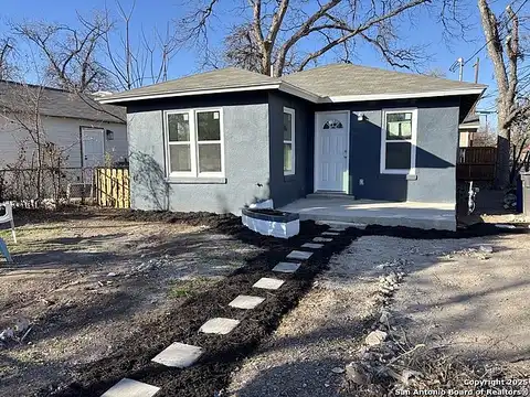 Fenfield, SAN ANTONIO, TX 78211
