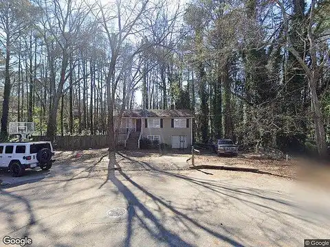 Betty, STONE MOUNTAIN, GA 30083