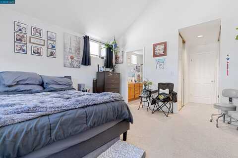Ruby, VALLEJO, CA 94590