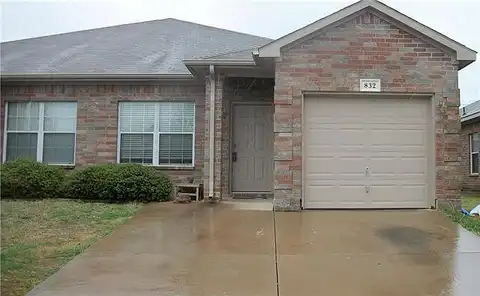 Walnut, BURLESON, TX 76028
