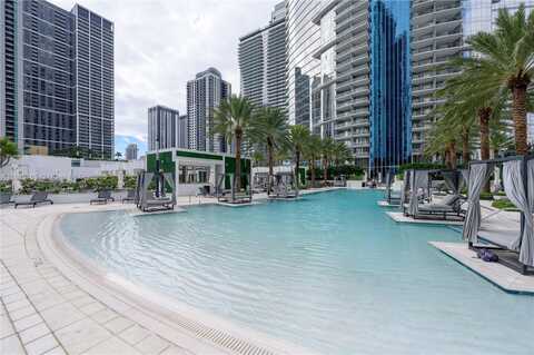 851 NE 1st Ave, Miami, FL 33132