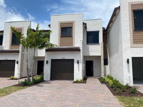 20584 NE 5th Pl, Miami, FL 33179