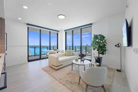 580 72nd St, Miami Beach, FL 33141