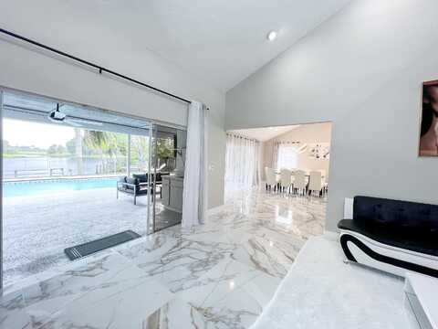Amesbury, WELLINGTON, FL 33414