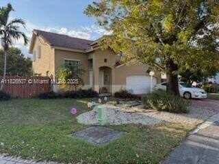 11150 SW 161st Pl, Miami, FL 33196