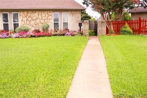 Royal Crest, RICHARDSON, TX 75081