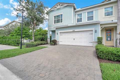 1494 Silk Oak Dr, Hollywood, FL 33021