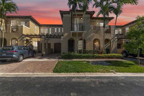 8612 Buckskin Mnr, Davie, FL 33328