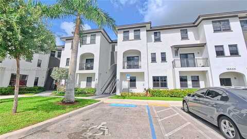 15500 SW 136th St, Miami, FL 33196